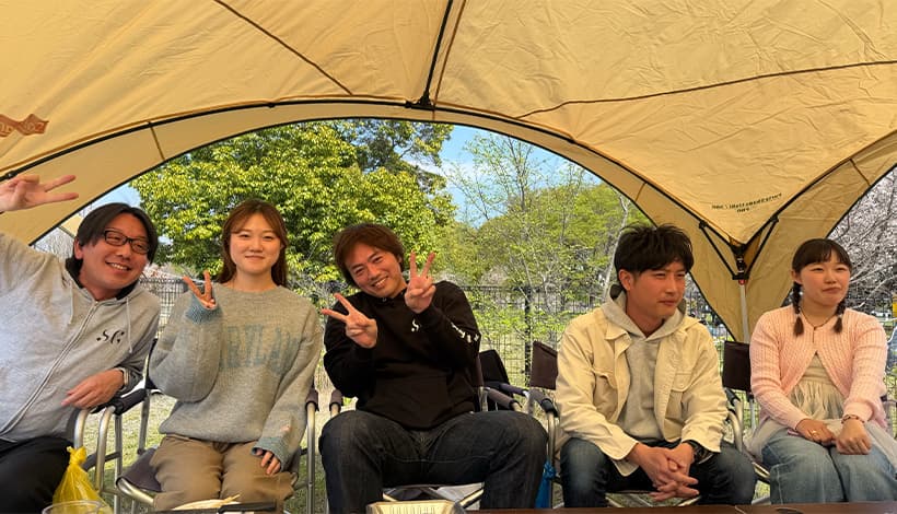 社員の集合写真